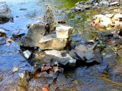 Lower Bend Cairns - summer