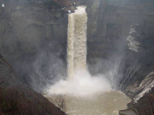 Taughannock Falls 64 - Very High Water