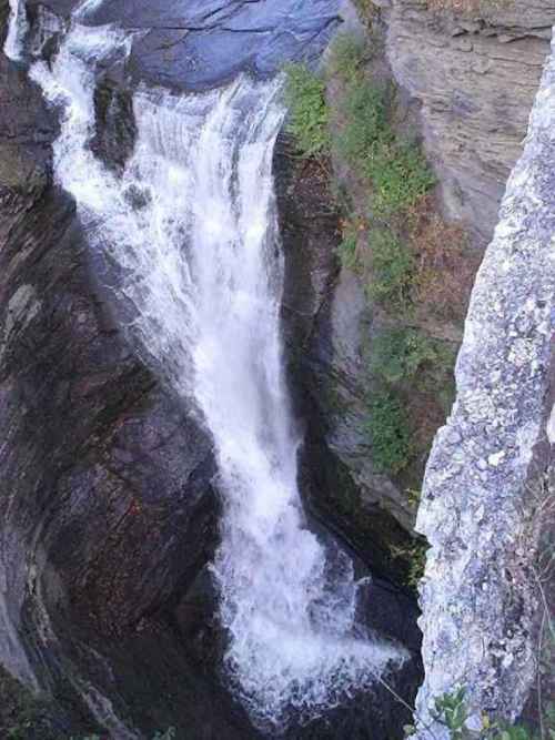 Upper Taughannock Falls