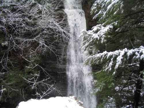 Rainbow Falls - High Water
